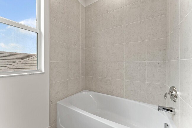 Building Photo - 12622 Nautilus Cir