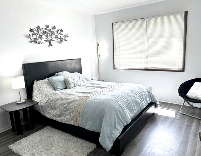 Building Photo - 4815 Creek View Rd