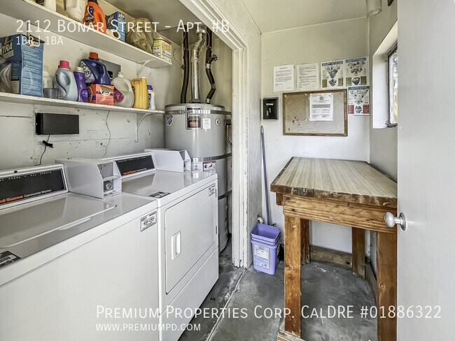 Building Photo - 2112 Bonar St