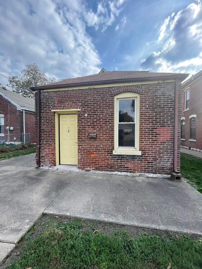 Building Photo - 1307 Spring St