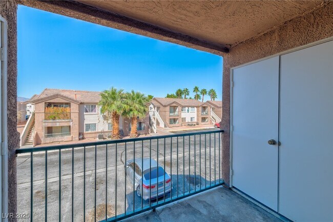 Building Photo - 3957 Rebecca Raiter Ave
