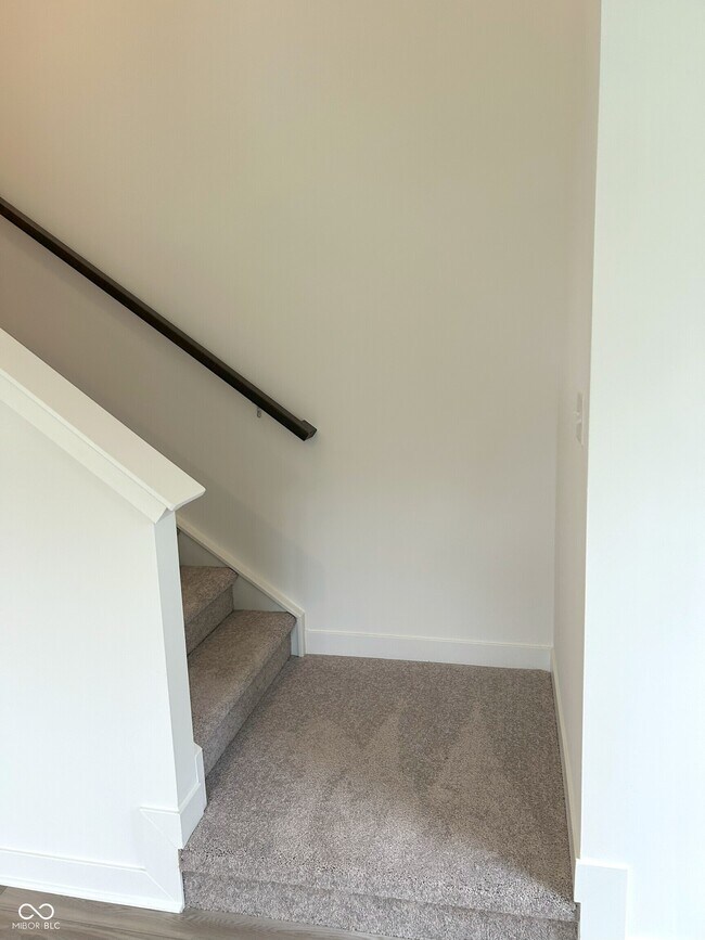 Building Photo - 16941 Sandhurst Pl