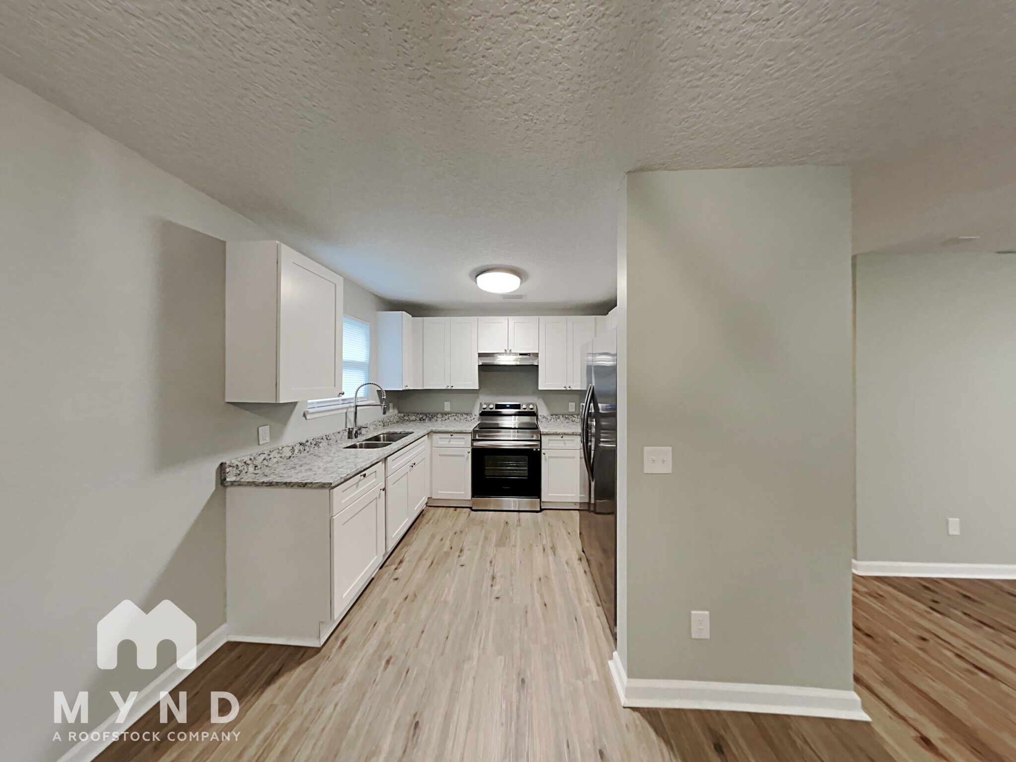 Building Photo - 3055 Dignan St