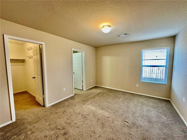 Building Photo - 816 NW 68th Ave