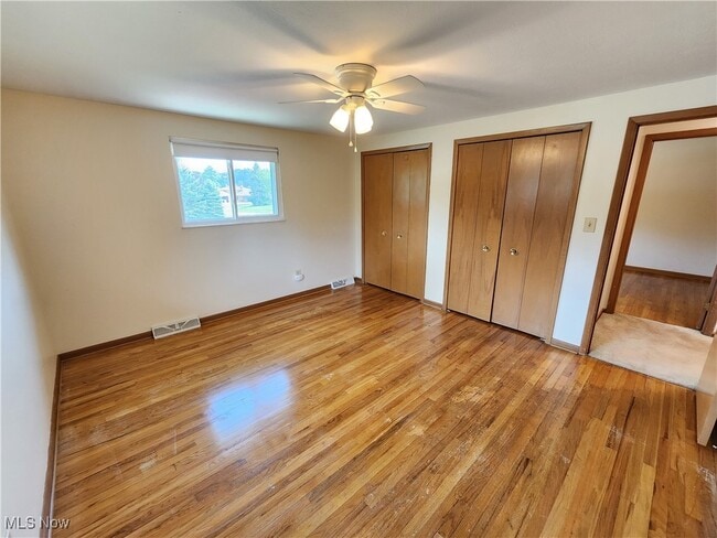 Building Photo - 5650 Cascade Ct