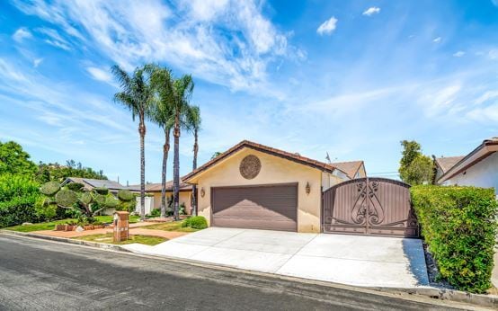 Building Photo - 22374 Algunas Rd