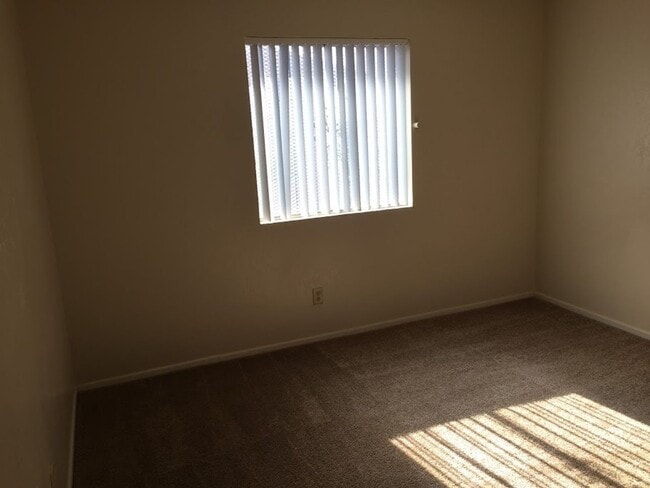 Building Photo - bel2159 (NLV-W)(PRB)