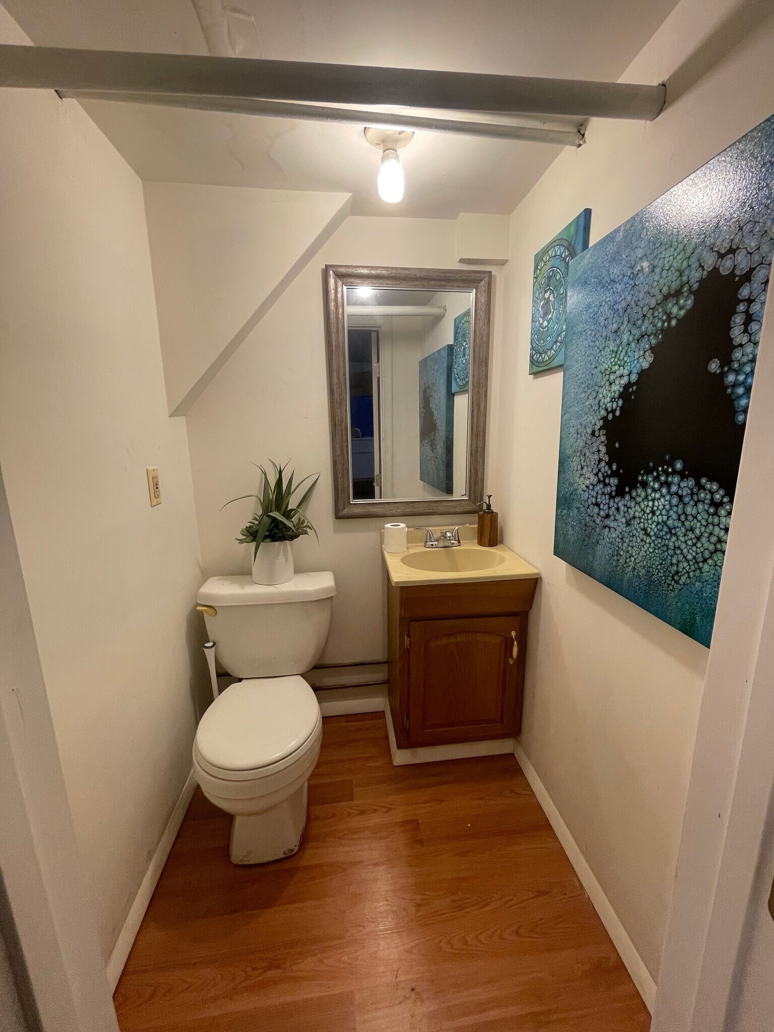 Half bath in Basement - 3528 Keswick Rd