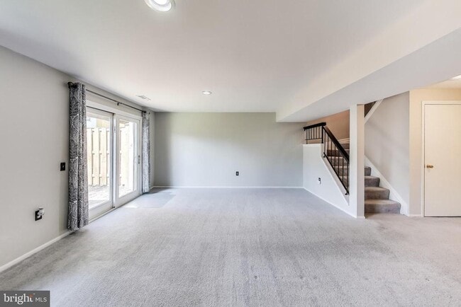 Building Photo - 18509 Owl Run Way