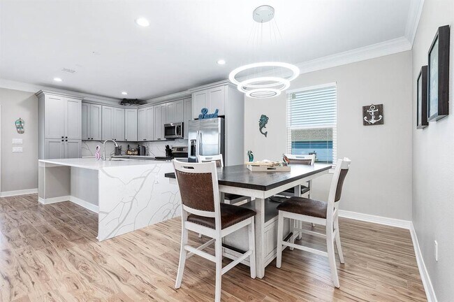 Building Photo - 4019 Mitote Dr