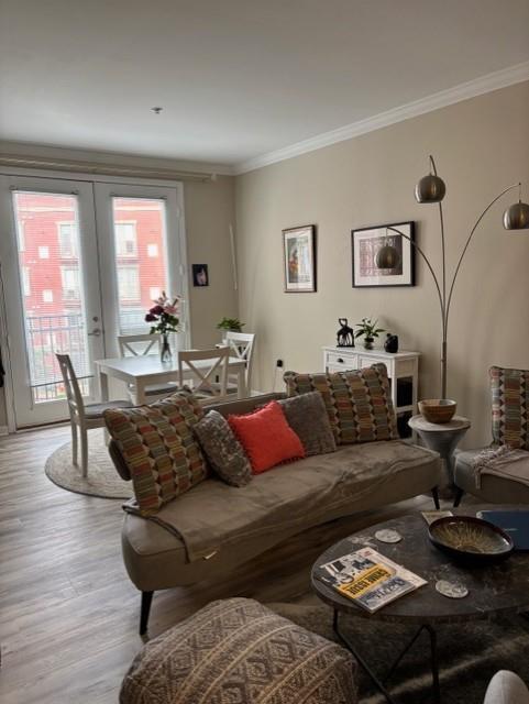 Building Photo - 1000 Providence Pl