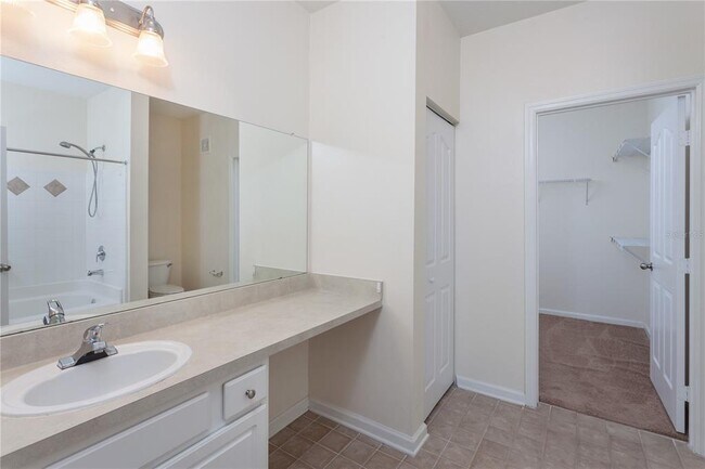 Building Photo - 4207 S Dale Mabry Hwy