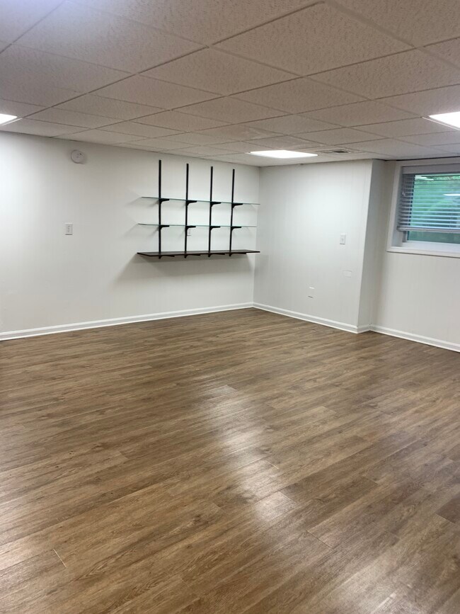 Building Photo - 1714 S Johnson Ferry Rd NE