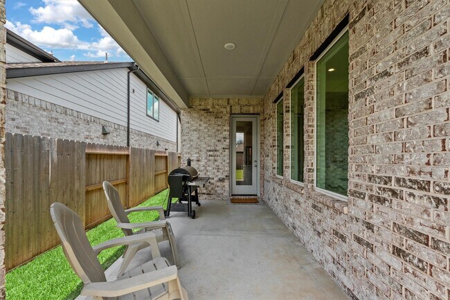 Building Photo - 10710 Verdant Hl
