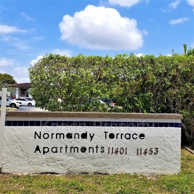 Building Photo - 11429 NW 35th St