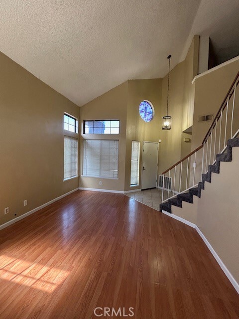 Building Photo - 1569 Ruby Dr