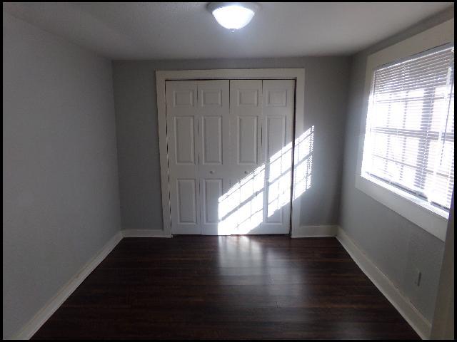 Building Photo - 624 W 33rd St