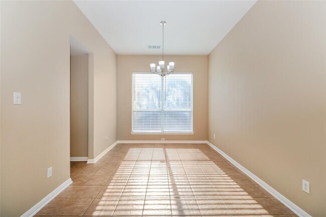 Building Photo - 13309 Glacier Falls Ct