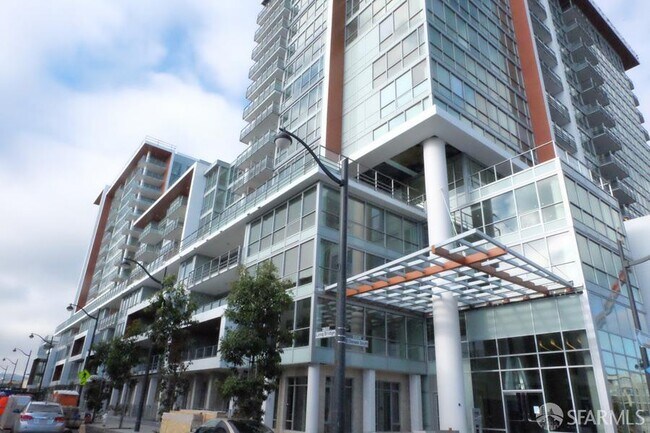 Building Photo - 708 Long Bridge St