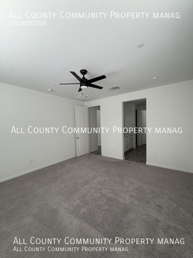 Building Photo - 33067 Muscadelle Ct