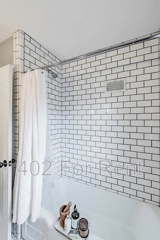 Building Photo - 2511 N 52nd St