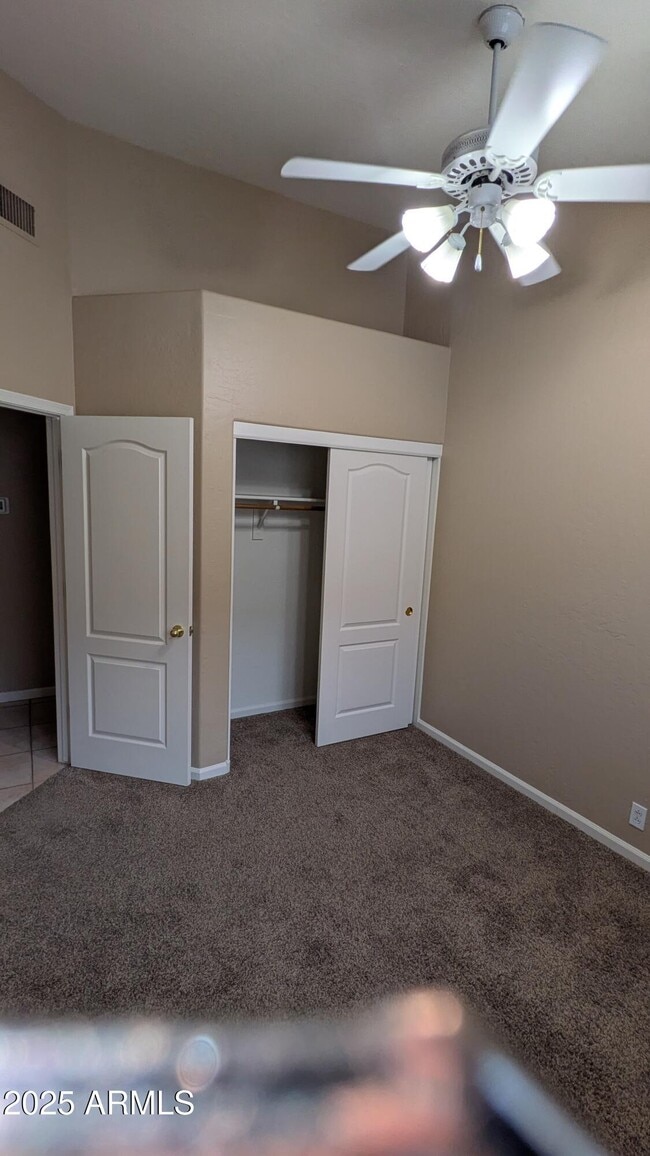 Building Photo - 9071 E Rockwood Dr