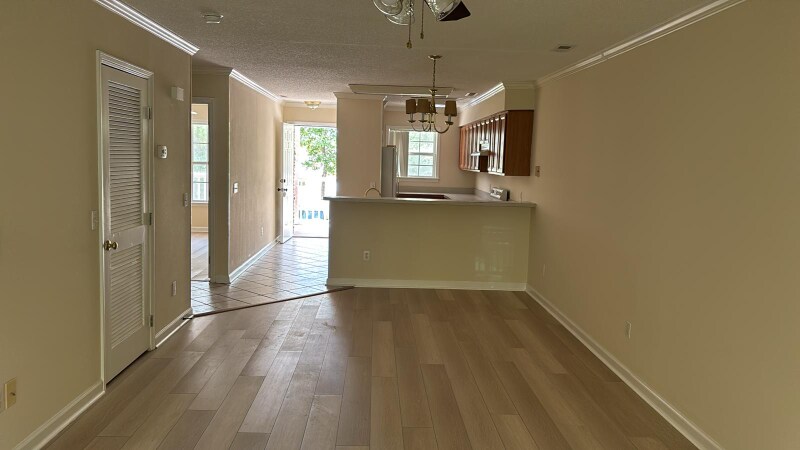 Building Photo - 4025 Sandtrap Ave