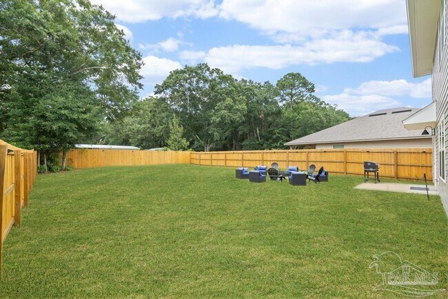 Building Photo - 5213 Peach Dr
