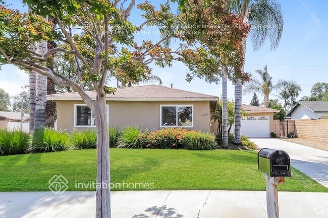 Building Photo - 8746 Larkin Ct