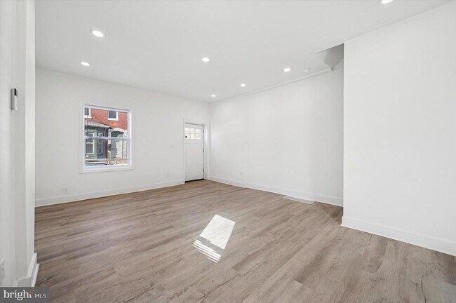 Building Photo - 2135 N 20th St