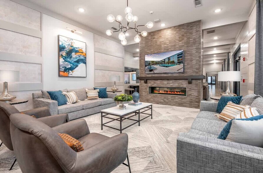 Building Photo - 9244 Vintage Hills Way