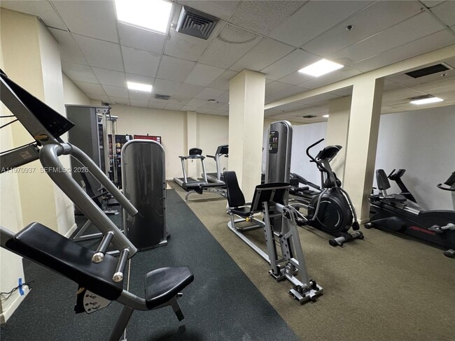 Building Photo - 210 174th St