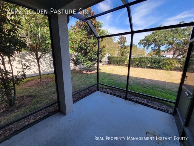 Building Photo - 2492 Golden Pasture Cir