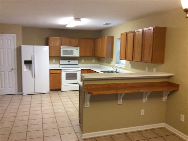 Building Photo - 7826 Leisure Ln
