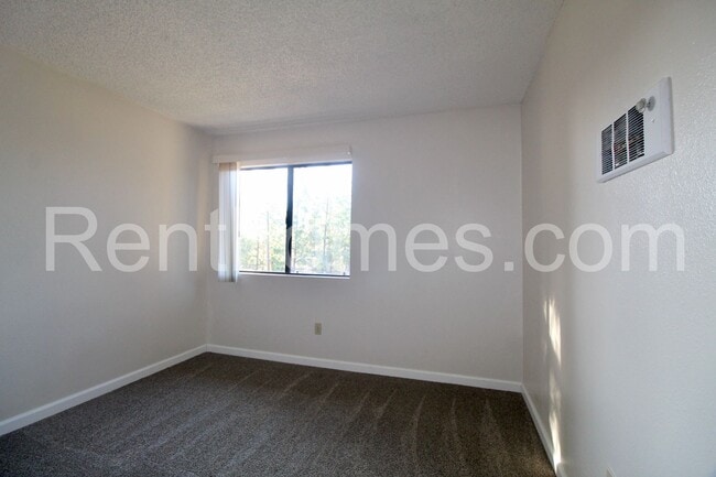 Building Photo - 10284 Black Mountain Rd