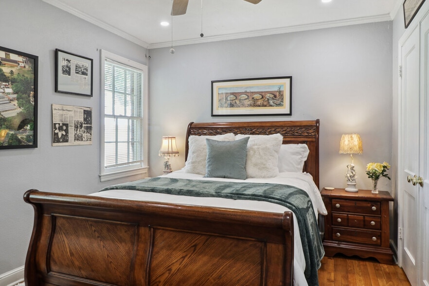 Building Photo - 1616 Skidaway Rd