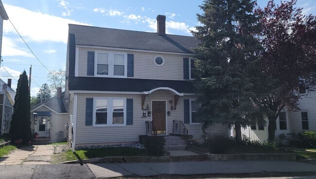 Primary Photo - Alsace St #204 Manchester NH
