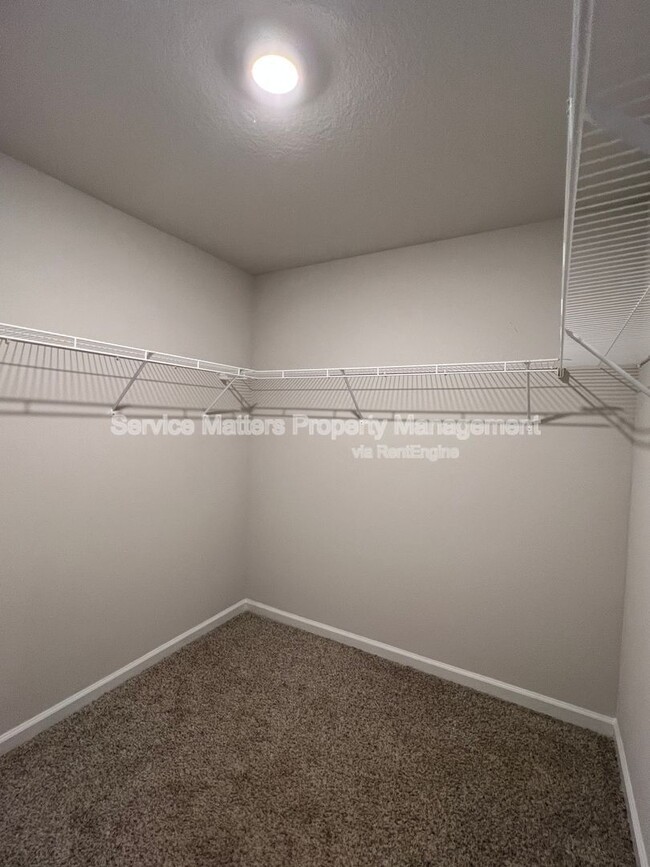 Building Photo - 5096 Gaineswood Dr