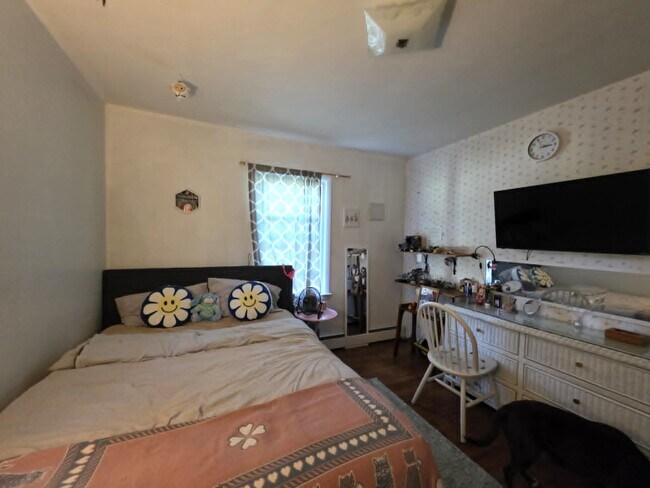 Building Photo - 104 Lee Dr