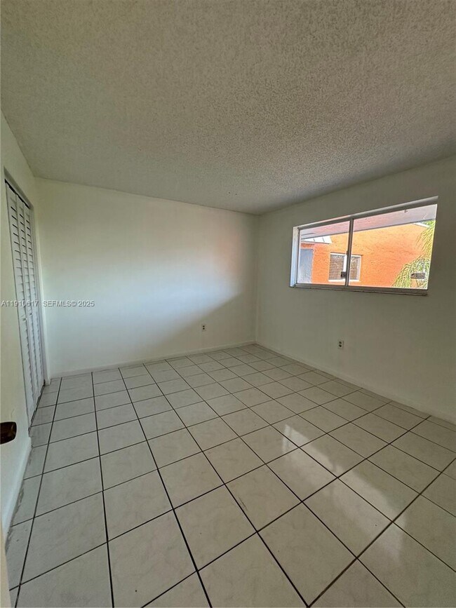 Building Photo - 11307 SW 200th St