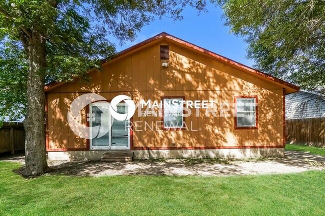 Building Photo - 9054 Chinon