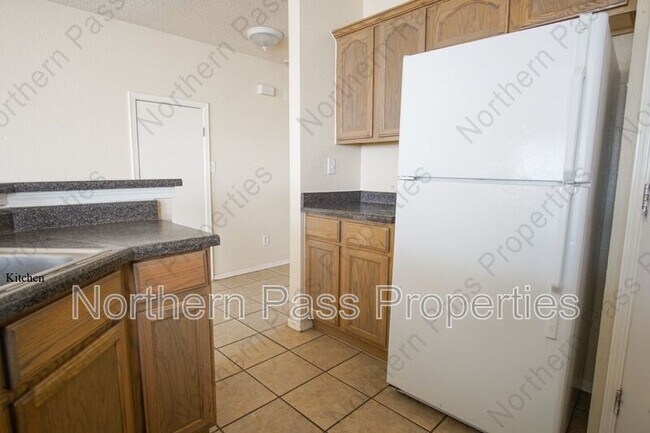 Building Photo - 5904 Cielo Del Rey Pl