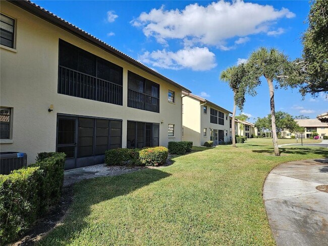 Building Photo - 285 Mission Trl