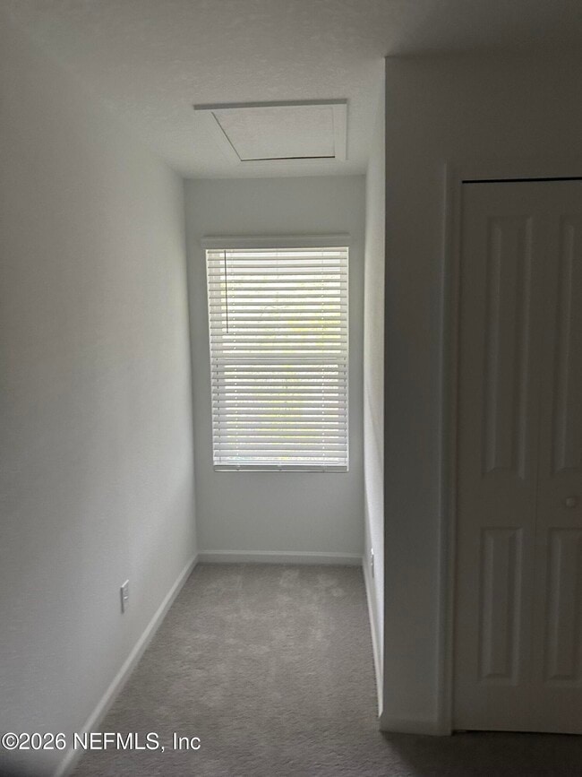 Building Photo - 531 Holly Lks Dr