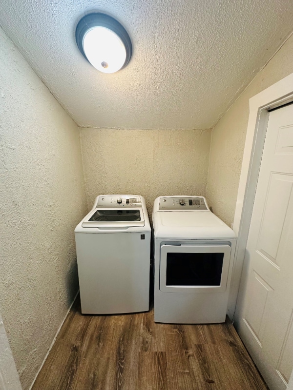 Building Photo - 7114 Ken Knight Dr W