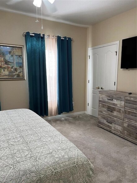 Building Photo - 2459 Caravelle Cir