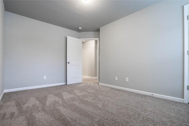 Building Photo - 2663 Morgan Creek Dr