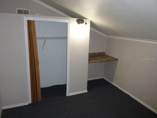 Building Photo - 424 E Dr Martin Luther King Jr Blvd