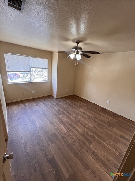 Building Photo - 828 Sagewood Trail