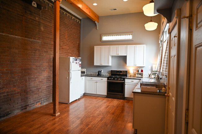 Shared Kitchen - 724 N 700 E